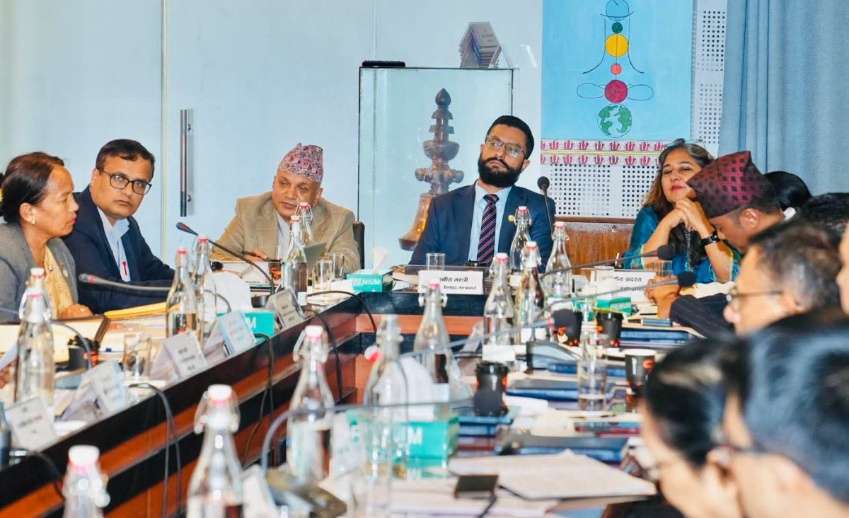 शिक्षा मन्त्री पोखरेलद्वारा सातै प्रदेशका शिक्षा मन्त्रीसँग छलफल
