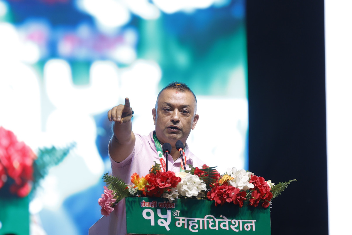 संसद बन्द छ, पार्टी बन्द छ, त्यसैले देशलाई खुलामञ्च चाहिएको छ : गगन थापा